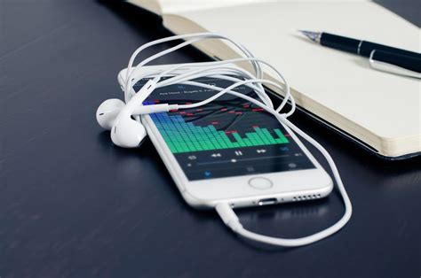 how much music can 16gb hold and the impact of technology on human creativity